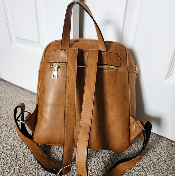 LIKE NEW Steve Madden Backpack Purse Bag - Picture 5 of 5